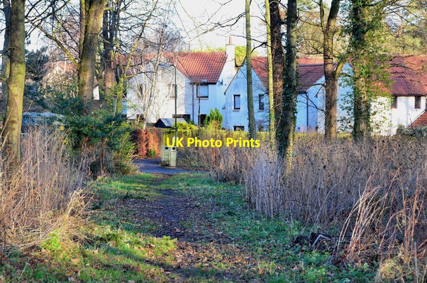 Photo 6"x4" Path to housing area, Pencaitland Pencaitland c2013