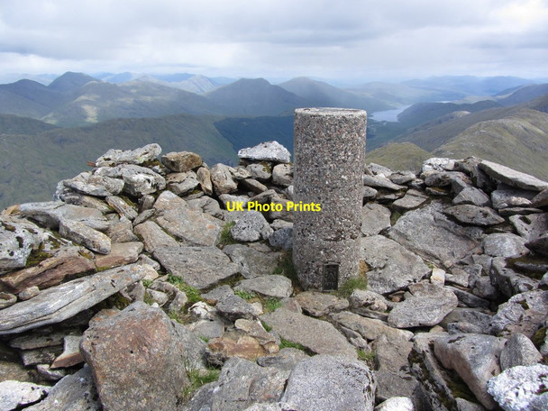Photo 6"x4" On the summit of Sgurr nan Coireachan with view towards Loch Arkaig Sgurr nan Coireachan c2012