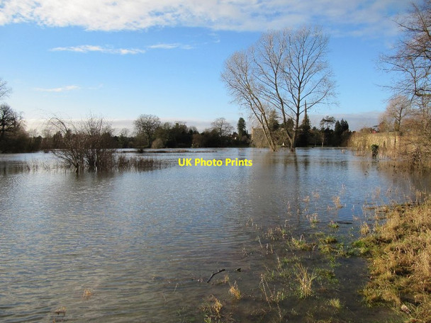 Photo 6"x4" The Flooded meadow Wallingford c2012