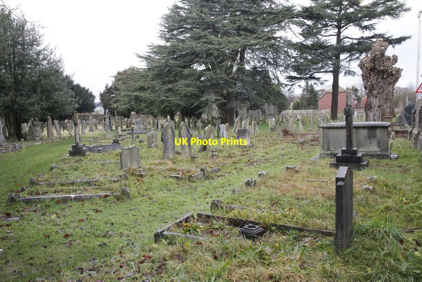 Photo 6"x4" Graves at Newtown Road Cemetery Newbury\/SU4767 c2012