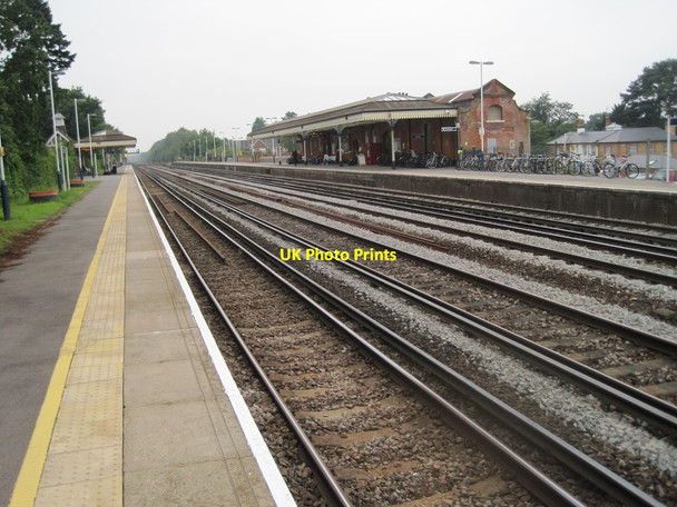 Photo 6"x4" Brookwood railway station, Surrey Brookwood c2011