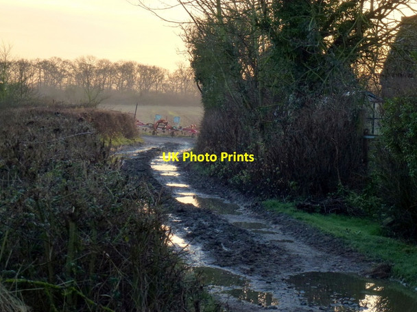 Photo 6"x4" Muddy track by Ivy House Barrow\/SO8824 c2013