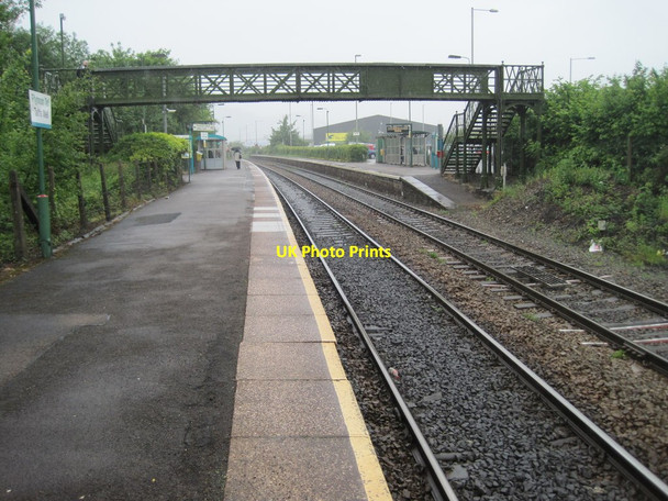 Photo 6"x4" Taffs Well railway station, Mid Glamorgan, 2011 Taffs Well c2011