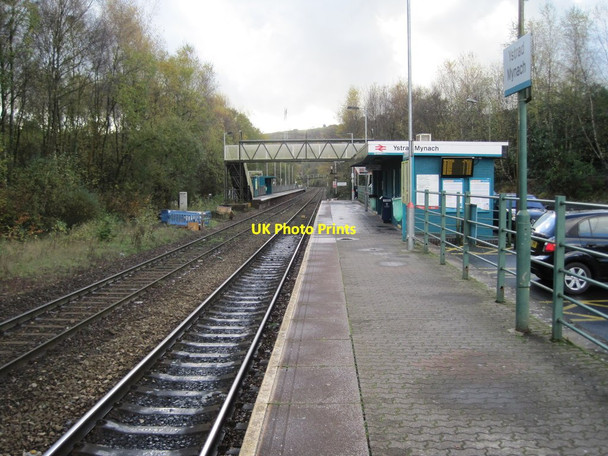 Photo 6"x4" Ystrad Mynach railway station, Gwent Ystrad Mynach c2012 P1