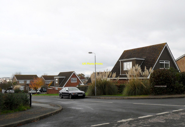 Photo 6"x4" Hefford Road, East Cowes, further on Cowes c2012