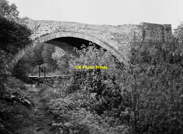 Photo 6"x4" Thames & Severn Canal - Looking northwest to Cowground Bridge in 1998, near Siddington Cirencester c1998