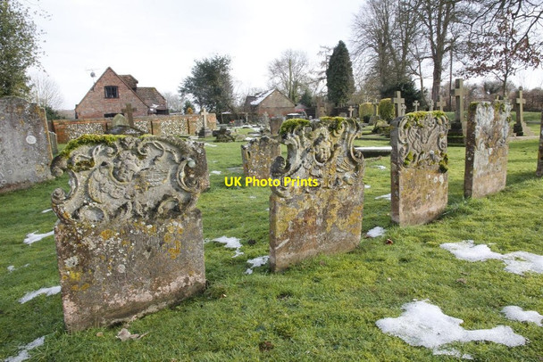 Photo 6"x4" Some of the older headstones Rotherfield Peppard c2013