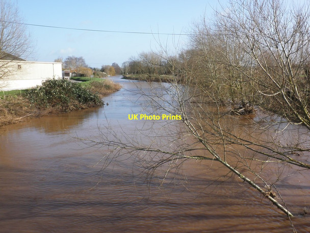 Photo 6"x4" River Tone in full flood, Creech St Michael Creech St Michael c2013