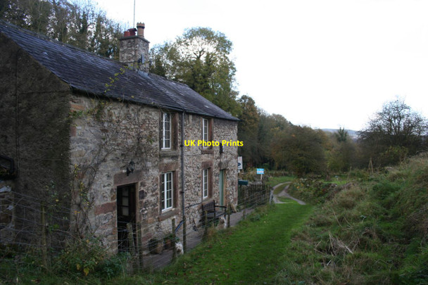 Photo 6"x4" Cottage at top of Wensley Dale Brightgate c2012
