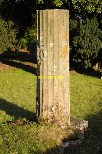 Photo 6"x4" Churchyard memorial, Ocle Pychard Ocle Pychard c2013