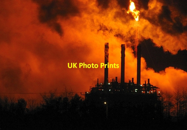 Photo 6"x4" The Mossmorran flare Cowdenbeath c2013