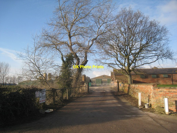 Photo 6"x4" The entrance to Woodhouse Farm Arnold\/TA1241 c2013