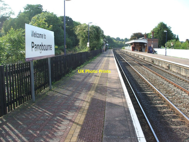 Photo 6"x4" Pangbourne railway station, Oxfordshire Pangbourne c2009