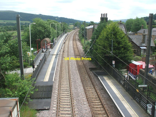 Photo 6"x4" Steeton & Silsden Railway station, Yorkshire Silsden c2009