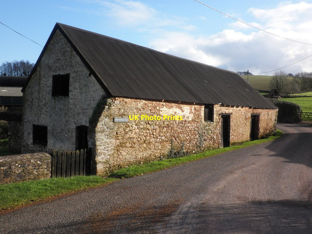Photo 6"x4" Stone barn, Lower Rodhuish Farm Rodhuish c2013