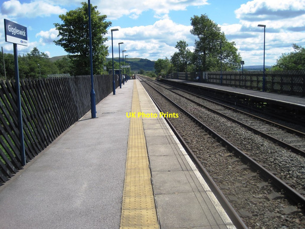 Photo 6"x4" Giggleswick railway station, Settle c2011