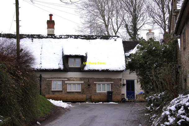 Photo 6"x4" Snow covered thatched cottage on High Street Beckley\/SP5610 c2013