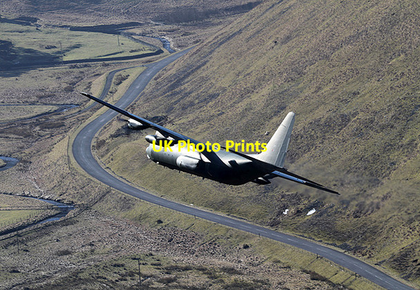 Photo 6"x4" A low flying Hercules at Muchra Little Yarrow c2013 P1