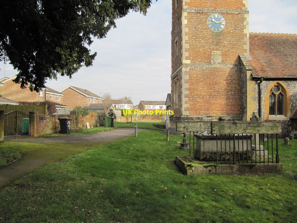 Photo 6"x4" Past the west end Mapledurham c2013