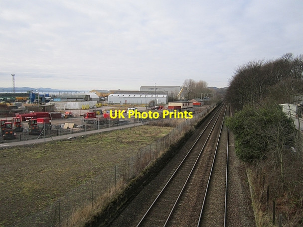 Photo 6"x4" Dundee and Arbroath Railway Craigie\/NO4231 c2013