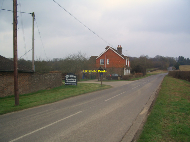 Photo 6"x4" Entrance to Weston's Farm Shop Itchingfield c2013