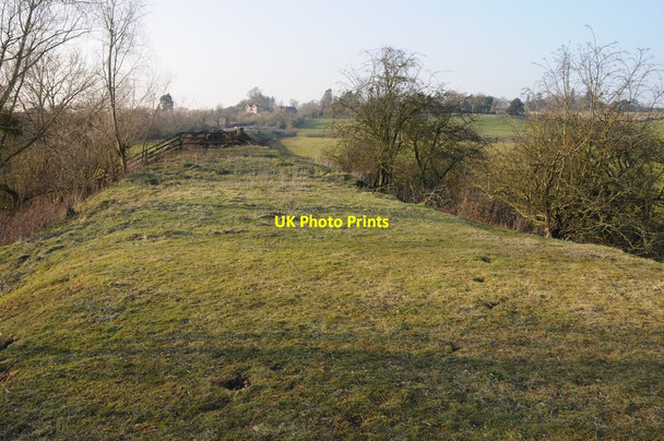 Photo 6"x4" Former railway embankment at Tewkesbury Tewkesbury c2013