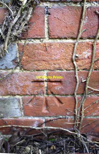 Photo 6"x4" Benchmark on building at Dunmore Court Abingdon c2013