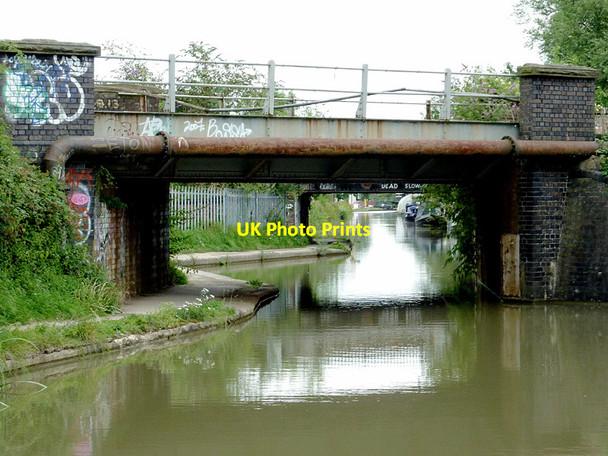 Photo 6"x4" Railway bridge across the Canal, Stratford-upon-Avon Stratford-upon-Avon c2012