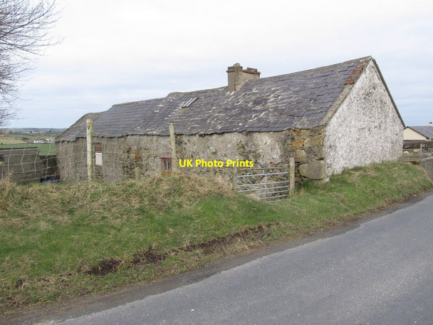Photo 6"x4" The rear of the traditional farmhouse on Leitrim Road Hilltown\/J2128 c2013