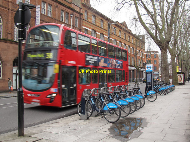 Photo 6"x4" Rosebery Avenue docking station London c2013