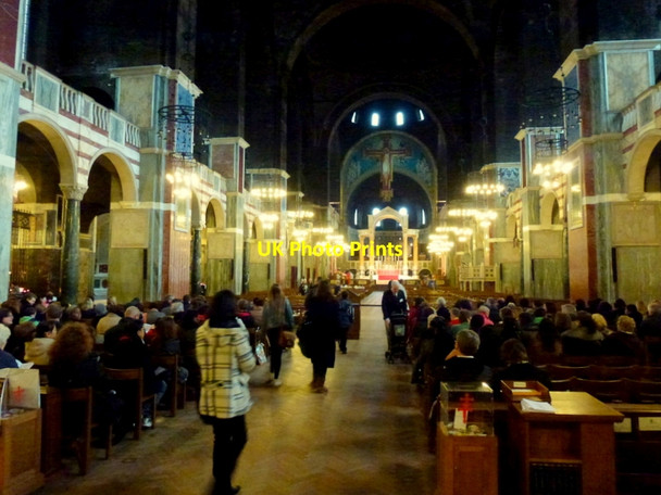Photo 6"x4" Westminster Cathedral - interior Westminster c2013