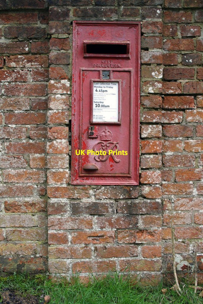Photo 6"x4" Benchmark and letter box, Foxcombe Lane Foxcombe Hill c2013