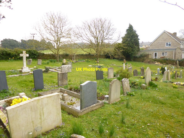 Photo 6"x4" Langton Herring, graveyard Langton Herring c2013