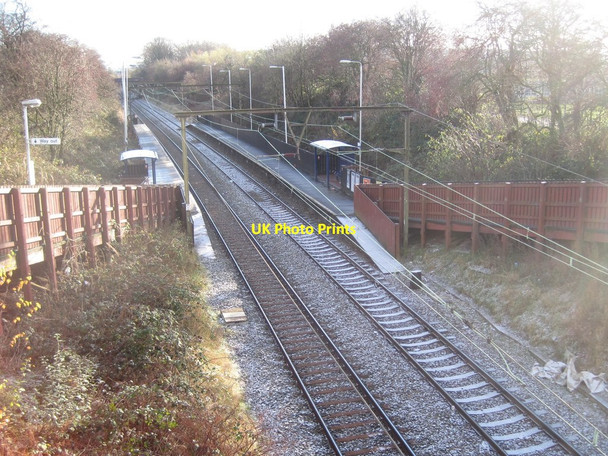 Photo 6"x4" Flowery Field railway station Dukinfield c2010