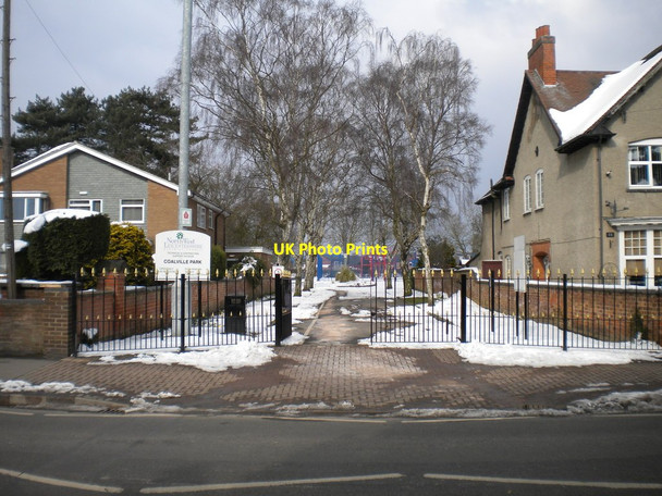 Photo 6"x4" Coalville Park entrance, London Road Coalville c2013