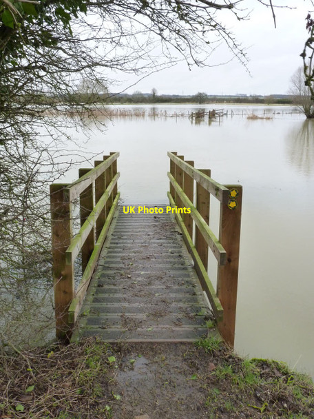 Photo 6"x4" Footpath to Ailsworth at Water Newton - 1 Water Newton c2012
