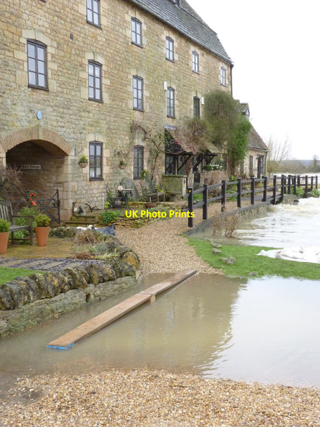 Photo 6"x4" Makeshift footpath Ailsworth c2012