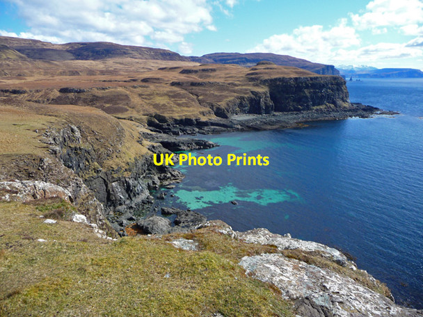 Photo 6"x4" Cliff top west of Geodha M\u00c3\u00b2r Loch an Fhridein c2013
