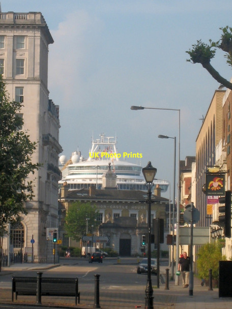 Photo 6"x4" Looking along Terminus Terrace, Southampton Southampton c2010