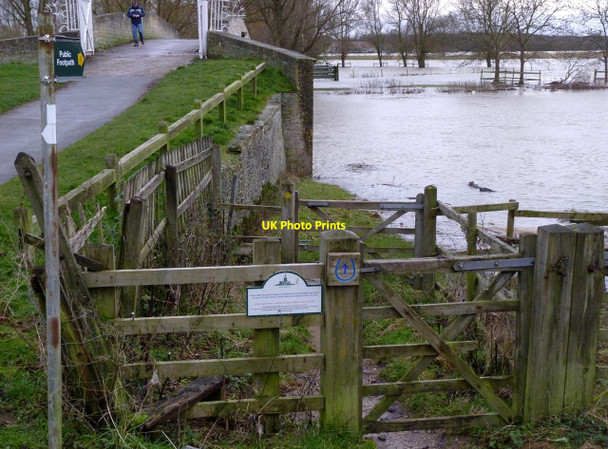 Photo 6"x4" Bridleway gate at Ferry Bridge Castor c2012