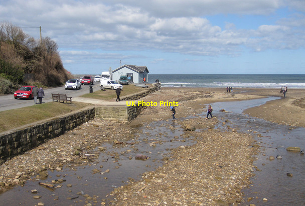 Photo 6"x4" View from the bridge over East Row Beck Sandsend\/NZ8612 c2013