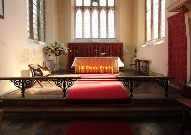Photo 6"x4" St Peter, Moulton - Sanctuary Moulton\/TL6964 c2013