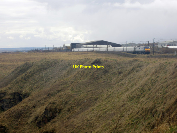 Photo 6"x4" East Coast Train north of Berwick-upon-Tweed Highfields\/NT9954 c2013