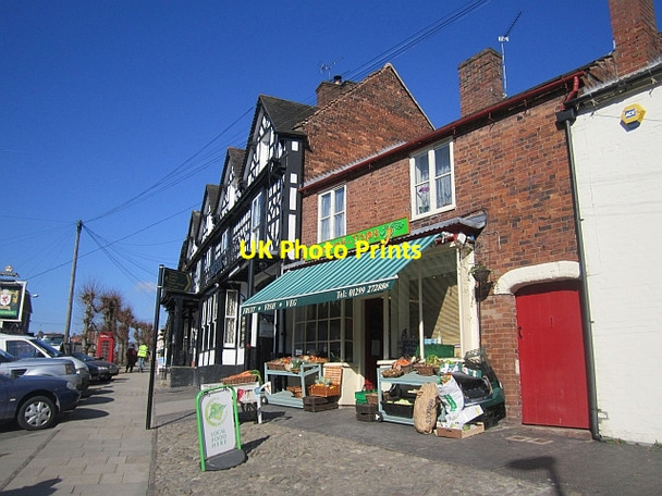 Photo 6"x4" A Cleobury grocer Cleobury Mortimer c2013