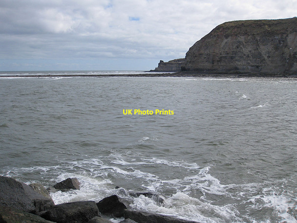 Photo 6"x4" Penny Nab and Old Nab Staithes c2013
