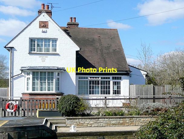 Photo 6"x4" Sandford Lock house Sandford-on-Thames c2013