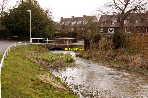 Photo 6"x4" The River Lambourn by Station Road Great Shefford c2013