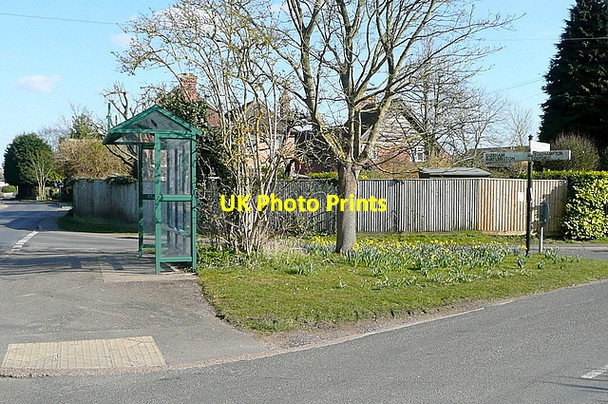 Photo 6"x4" Bus stop at Mill Lane Chalgrove c2013