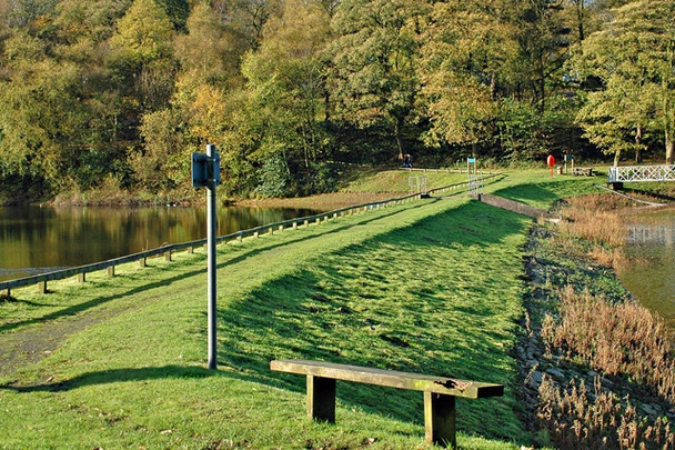 Photo 6"x4" Dam between reservoirs Standish\/SD5610 c2005