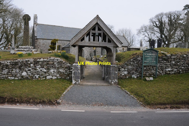Photo 6"x4" St Margaret's church, Eglwys Cummin\/Gymin Pendine\/Pentywyn c2013